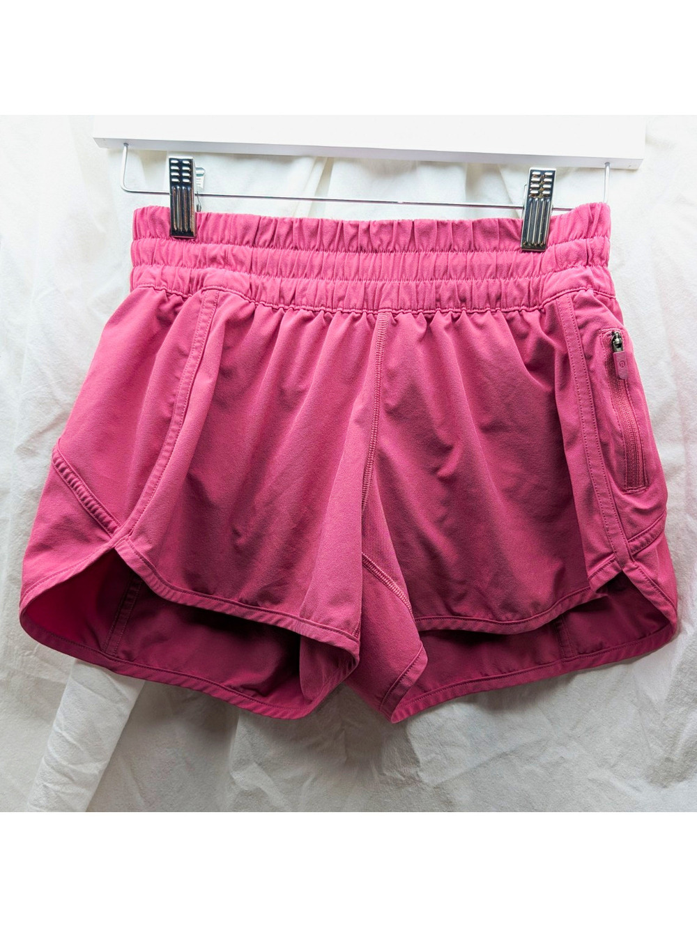 Lululemon Women’s Pink Athletic Shorts Size small 3in Inseam Drawstring Pockets